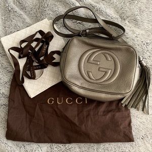 Gucci Soho Metallic Leather Disco Bag, Pewter